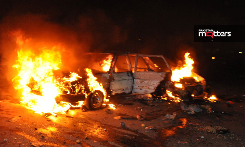 Bomb blasts in peshawar and quetta