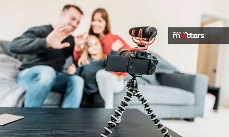 Family vlogging