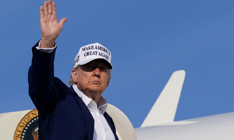 Trump.