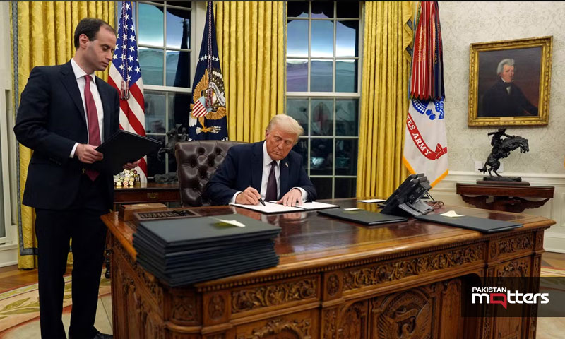 Donald trump sows chaos and fear by freezing foreign aid