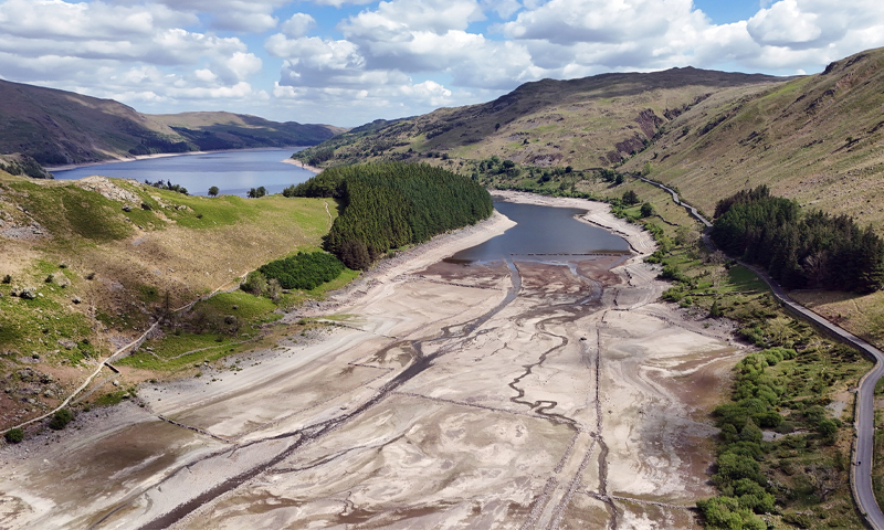 Uk water crises.