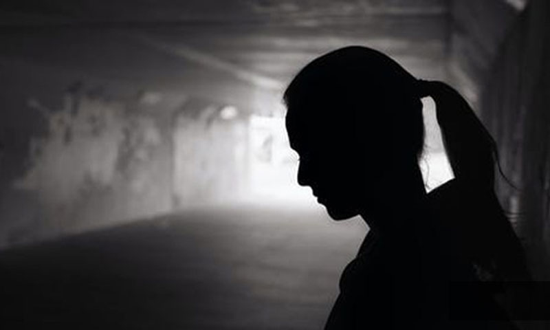 Woman commits suicide
