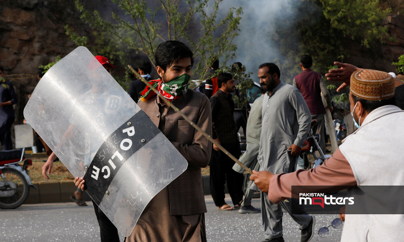 Pti protest